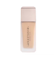 ANASTASIA BEVERLY HILLS - 
Impeccable Blurring Second-Skin Matte Foundation - Fondotinta